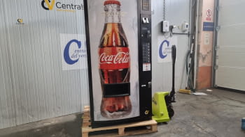 MAQUINA VENDING BEBIDAS FRIAS VENDO VDI 336